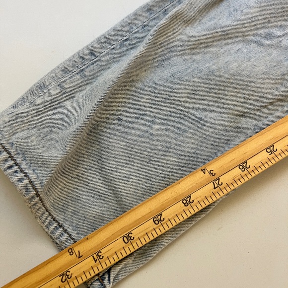 American Eagle Women's Baggy Jean Light Wash Destroyed Denim Blue Size 00 - Picture 11 of 15